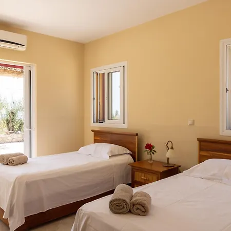 Minos - 4-bedroom Luxury With Pool In Spartia, Kefalonia