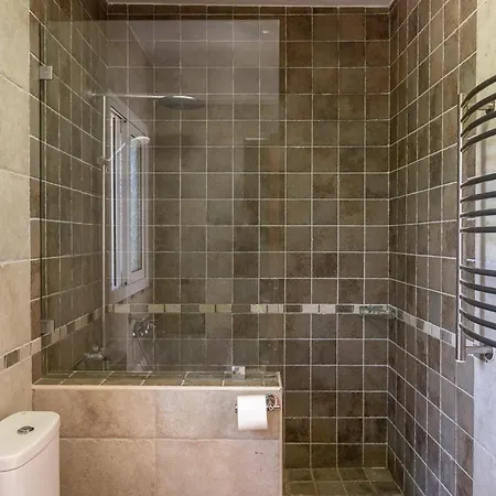 Minos - 4-bedroom Luxury With Pool In Spartia, Kefalonia