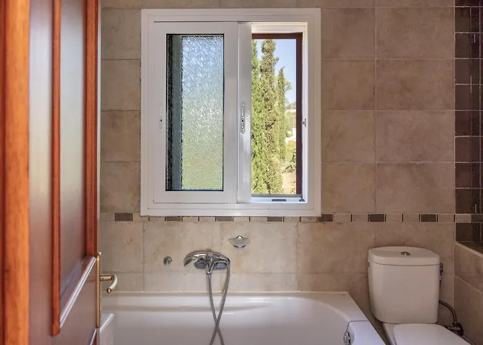 Minos - 4-bedroom Luxury With Pool In Spartia, Kefalonia