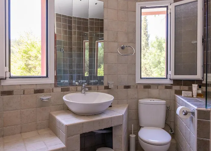 Minos - 4-bedroom Luxury With Pool In Spartia, Kefalonia Вилла Спартия