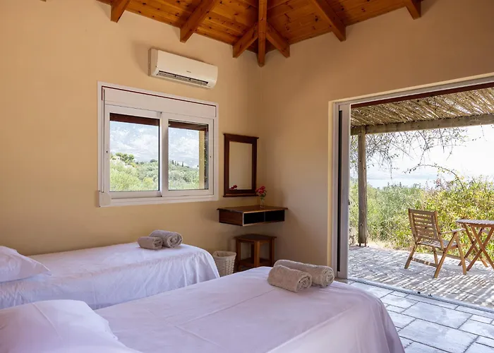 Minos - 4-bedroom Luxury With Pool In Spartia, Kefalonia Спартия