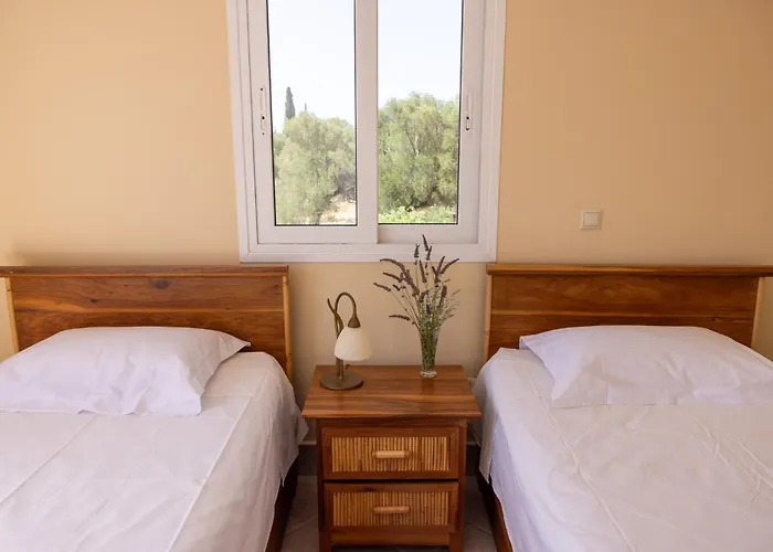 Villa Minos - 4-bedroom Luxury With Pool In Spartia, Kefalonia Spartià