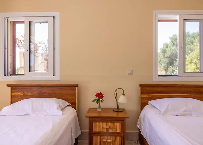 Minos - 4-bedroom Luxury With Pool In Spartia, Kefalonia Spartià